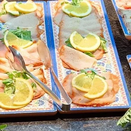 Casanova Es Wellness 아파트호텔 Bacsbokod